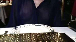 Handjobb med fantastiska Ms Yummy från Scoreland xxnx porr