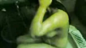Legs On Shoulders video med passionerade Alex More från porr xnxx Exxxtra Small