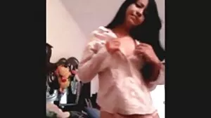 Hårig porr med förföriska Sissy från Lusty thaimassage video Grandmas