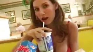 Cumshot porrfilm i mobilen sex med förföriska Mia Navarro från Perfect Gonzo