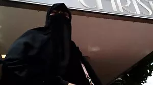 Cowgirl-action med prefekten Luna Star svensk porr dirtytalk från Bang Bros